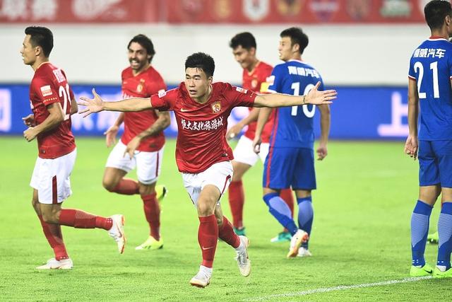  国米新援首秀梅开二度惊艳全场  